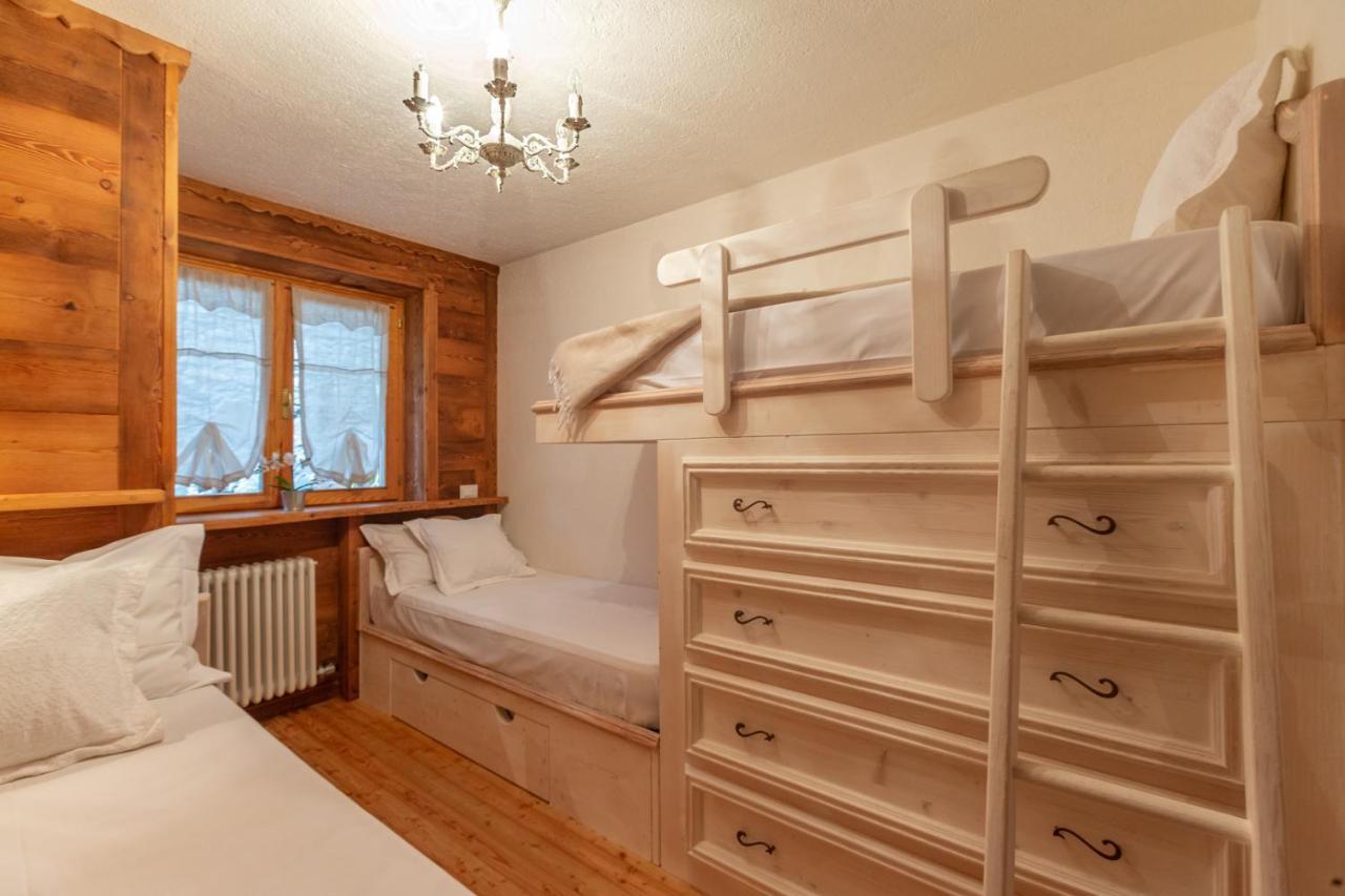 L'Atelier Du Temps - Le Petit Refuge Appartement Cogne Exterior foto